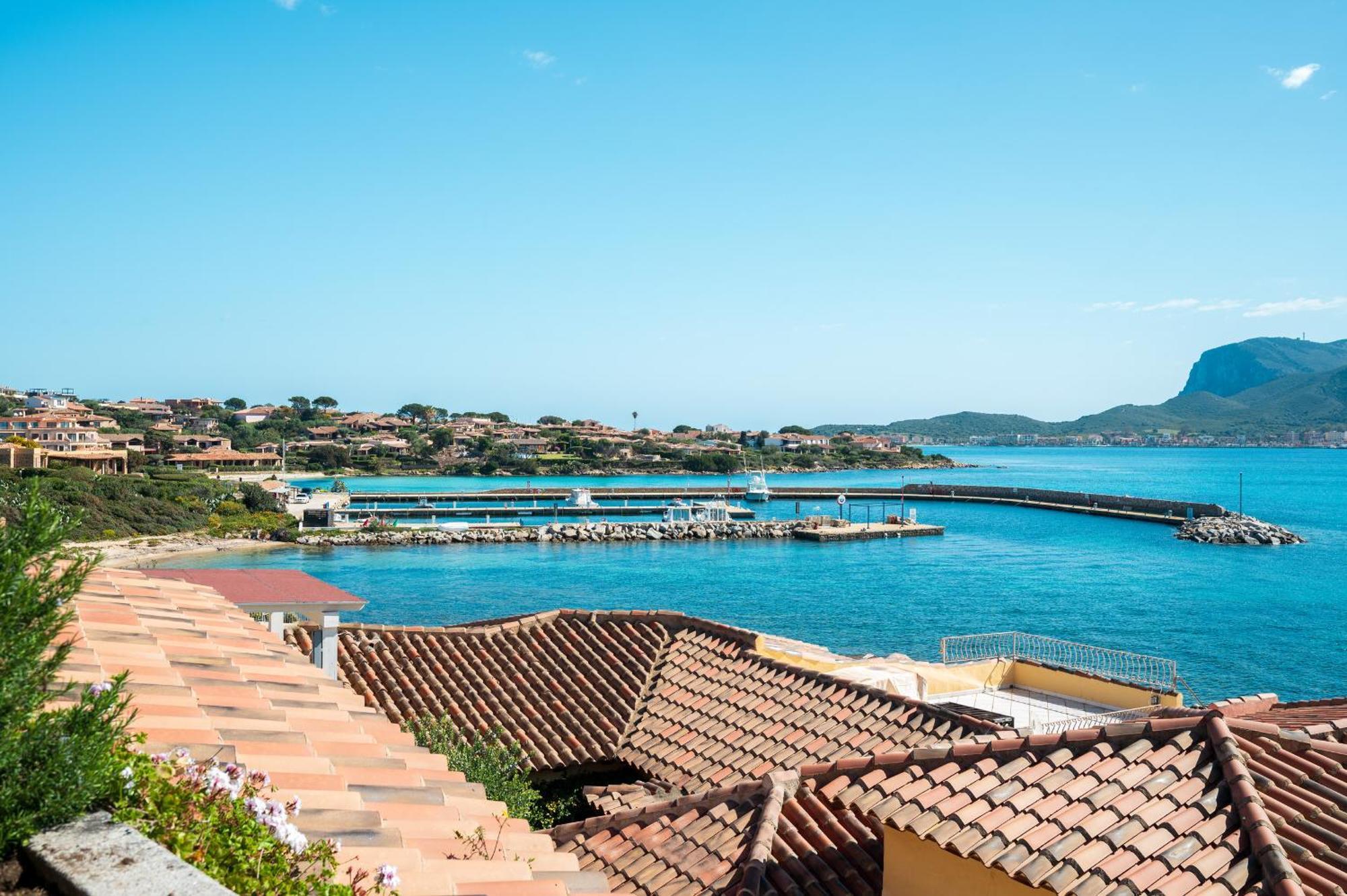 S'Abba Seafront Apartments - Your House In Sardinia Golfo Aranci Exterior foto
