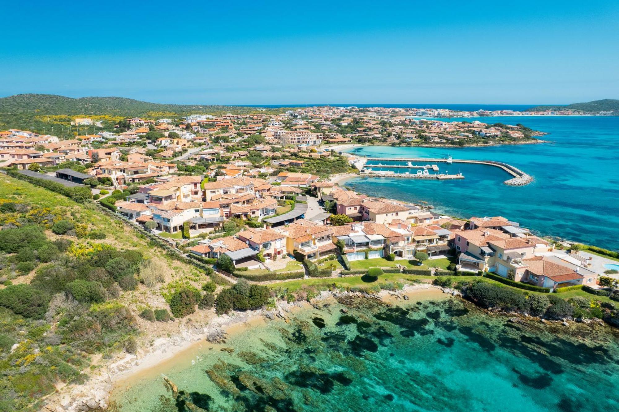 S'Abba Seafront Apartments - Your House In Sardinia Golfo Aranci Exterior foto